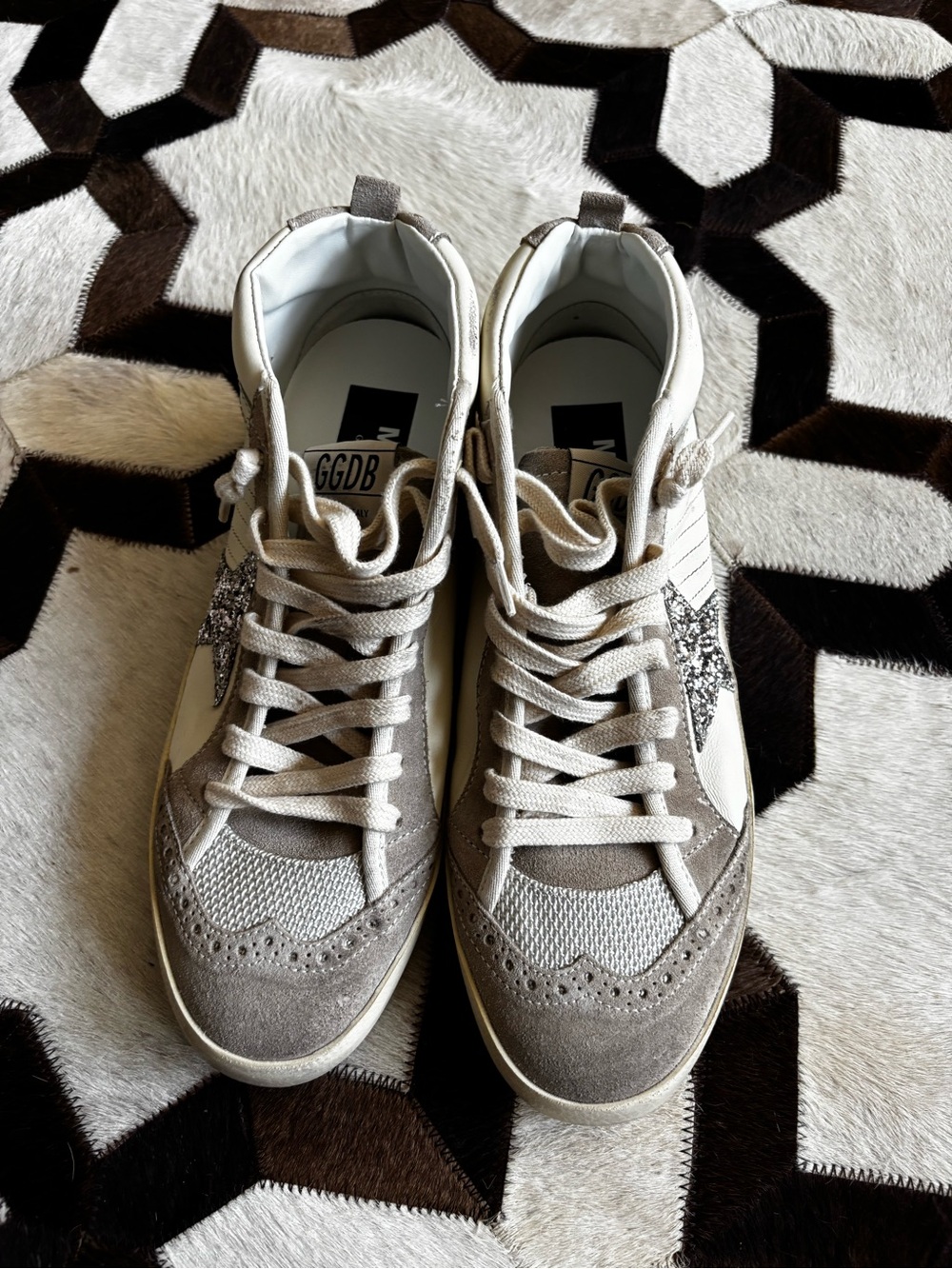 🌟 NWB Goldengoose Women’s High-Top Sneakers in Taupe and Silver Glitter size 41